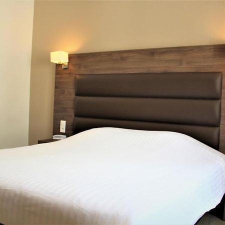 Royal Hotel Angers Exterior foto