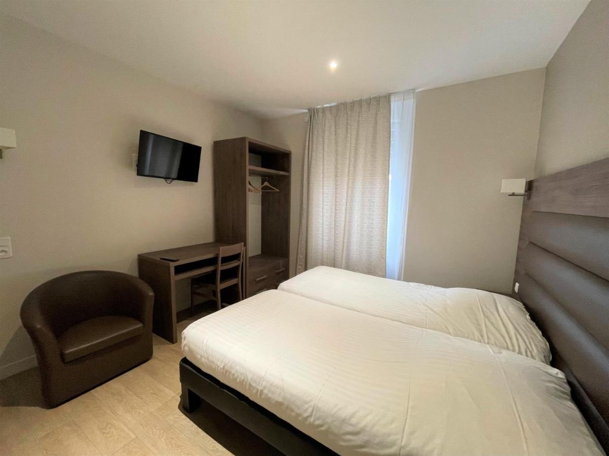 Royal Hotel Angers Exterior foto